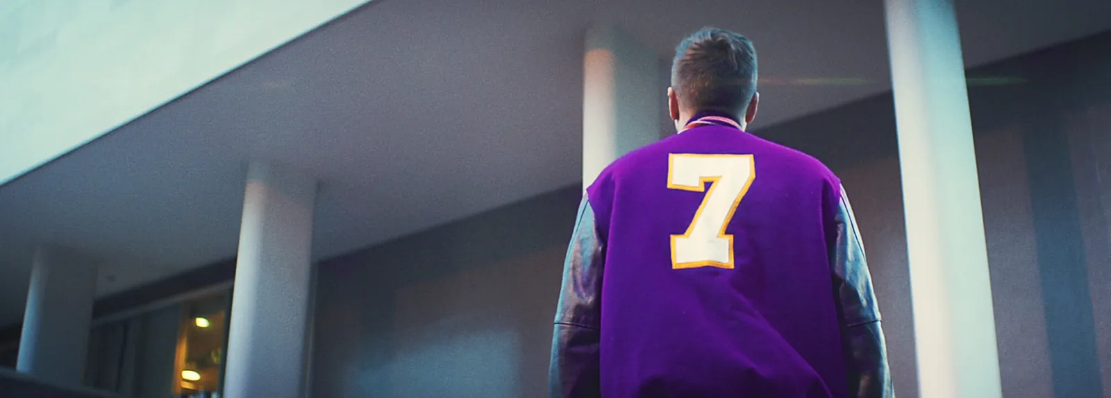 Lucky Number Seven · still 6